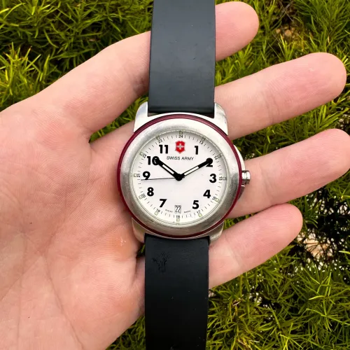 Relógio Suíço Victorinox Swiss Army Quartz 39mm
