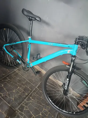 Bicicleta aro 29 troco por uma espd