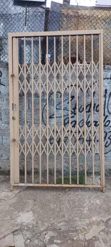 PORTA PANTOGRÁFICA EM ÓTIMO ESTADO DECONSERVAÇÃO /// R$1350,00