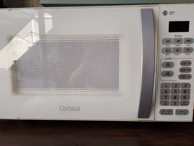 Forno microondas Consul 20 L