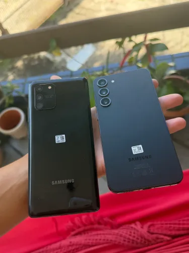 COMBO: Galaxy S23+ 512GB + Galaxy S10 Lite 128GB