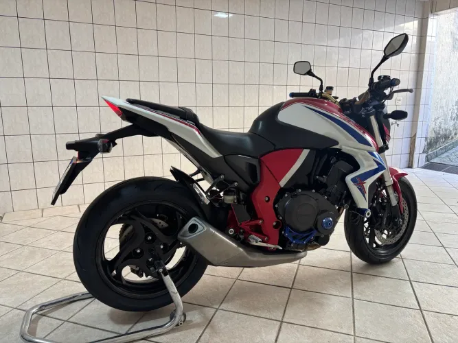 CB 1000R Barracuda