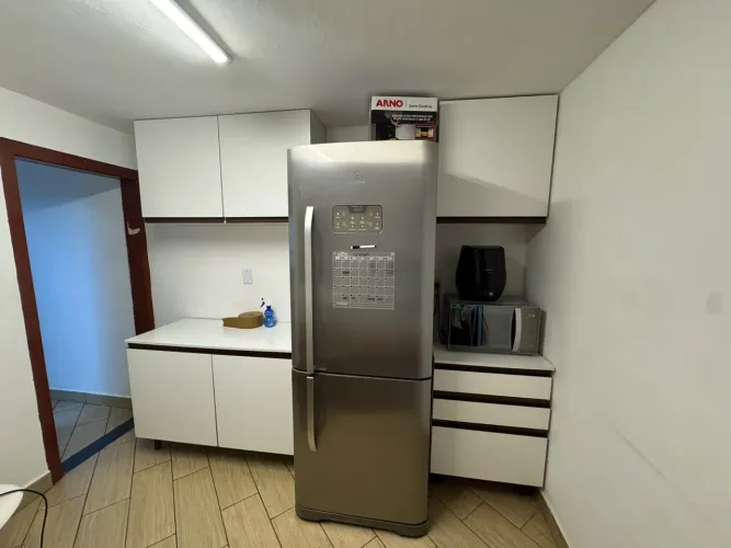 Armário de cozinha compacta Madesa