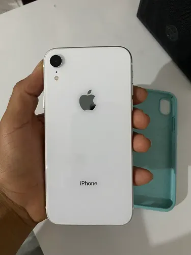 IPHONE XR IMPECÁVEL SEM MARCAS DE USO