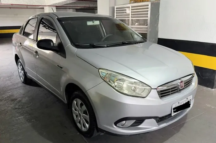 Fiat Grand Siena Attrac. 1.4 EVO F.flex 8V 2014