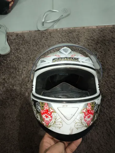 Capacete shark