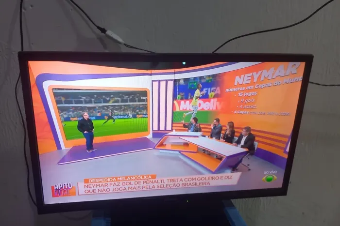 TV LCD 32 polegada