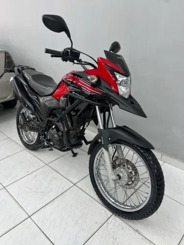 Oportunidade!! XRE 190 2023 baixo km ESMotors