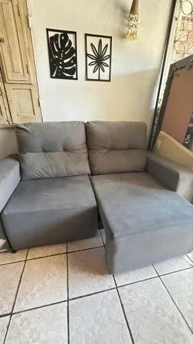 SOFÁ RECLINANDO