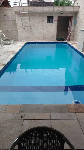 Alugo p/ final dê semana 500 reais a diária até 8 pessoas.