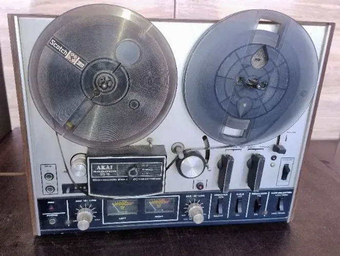 Gravador de Rolo Akai 4000 DS MK II