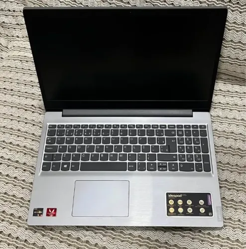 Notebook Lenovo IdeaPad S145 - Ryzen 5 | 8GB RAM | SSD NVMe | Vega 8
