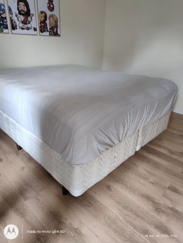Cama Queen