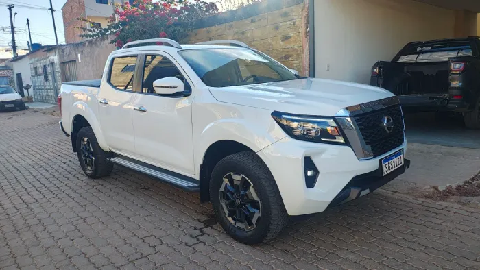 Nissan Frontier XE CD 4X4 2.3 Bi-TB Diesel Aut. 2023