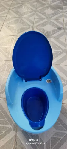 Troninho Musical Infantil e Mictório Azul