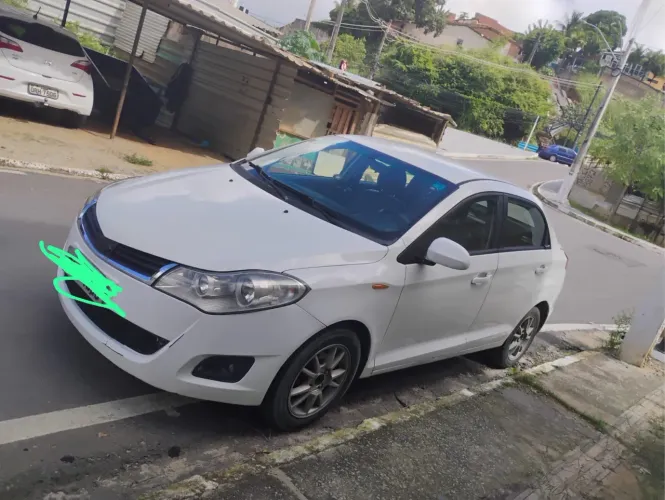 Chery Celer Sedan 1.5 16V Flex 5P 2015
