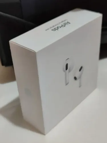 Fone sem fio AirPods da Apple cor branca Lacrado
