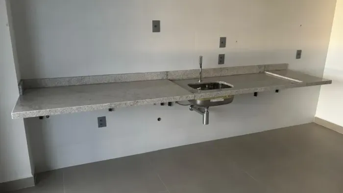 Bancada de Cozinha (Granito)