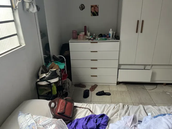 Guarda roupa e cômoda 