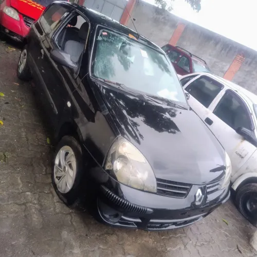 Renault clio / Sucata disponível somente pecas  