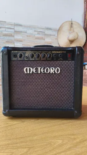Amplificador Meteoro