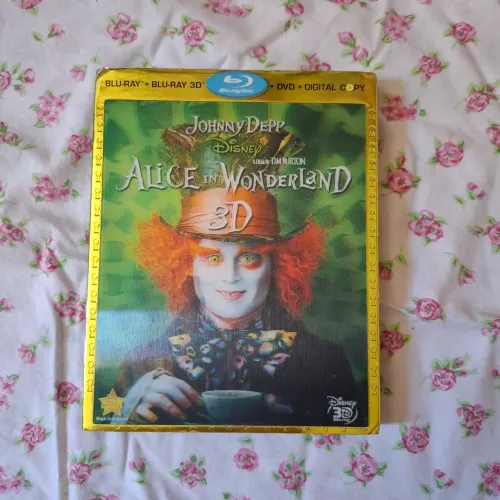 Dvd Bluray Alice No País Das Maravilhas