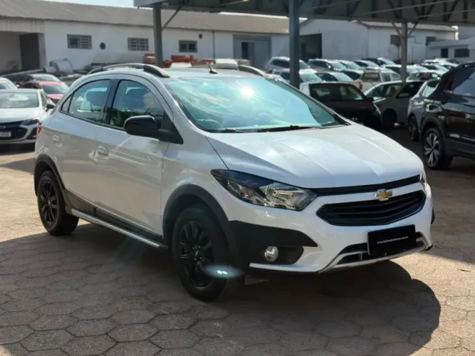 Chevrolet Onix Activ 1.4 8V Flex Aut. 4P 2019