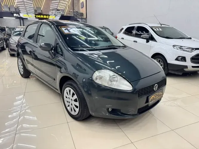 Fiat Punto Attractive 1.4 Fire Flex 8V 5P 2011