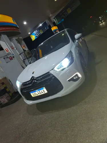 Citroen DS4 1.6 Turbo 16V 5P Aut. 2014