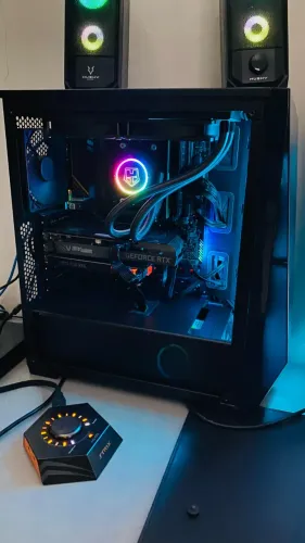 PC Gamer AMD Ryzen 5+Gforce RTX 3050 8Gb+32Gb Ram+512Gb NVMe+Placa de Audio Strix Raid Pro