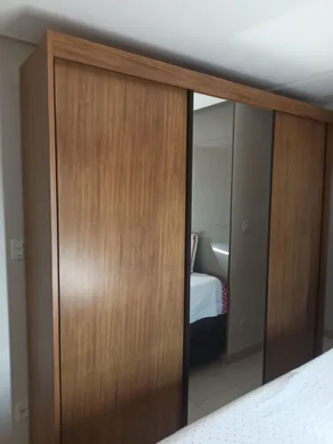 Guarda-Roupa Casal 3 Portas