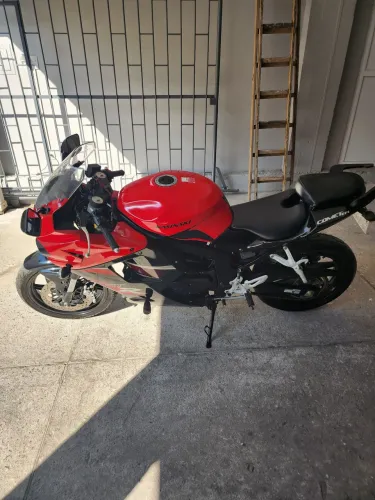 COMET GTR 250cc ano 2010 com 2.500km R$ 14.000,00