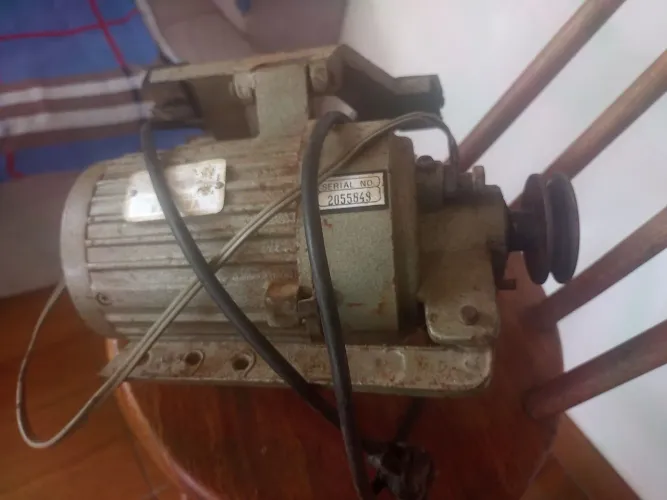 Motor de máquina de costura Semi Industrial 
