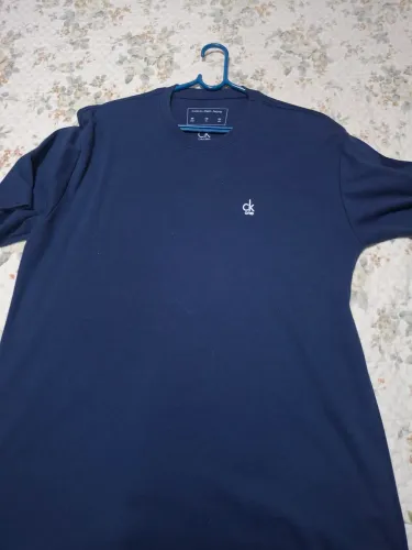 Camisas Nike, armani, boss e CK