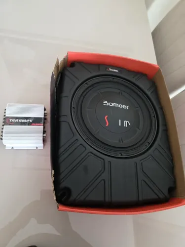 Caixa amplificadora subwoofer bomber , mais modulo de 400 watts