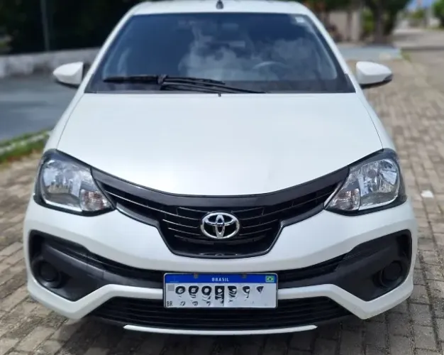 Toyota Etios X Plus 1.5 Flex 16V 5P Mec. 2020