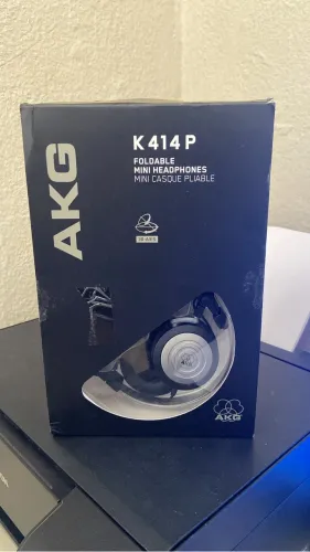 Fone de ouvido AkG 414