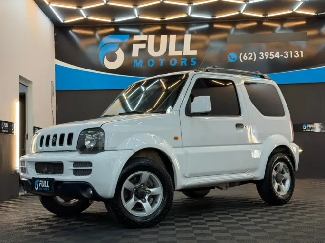 Suzuki Jimny 4S 1.3 16V 2011