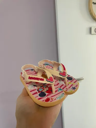 Chinelo infantil (doação)