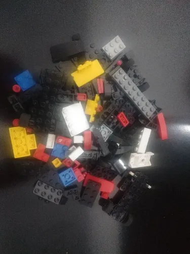 Peças lego de carrinhos
