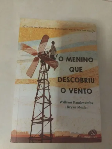 Livro O menino que descobriu o vento.
