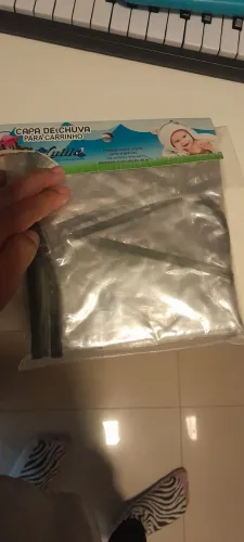 Capa de chuva para carrinho  de bebê 