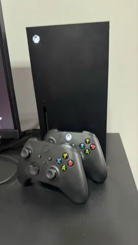 Xbox séries x em perfeito estado