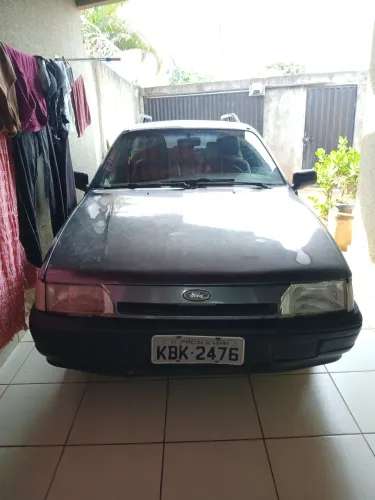 Ford Royale GL 2.0/2.0i 2P E 4P (álcool) 1994