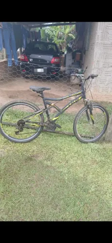Vende-se bicicleta caloi aro 26