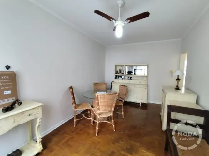 Aluguel: Apartamento 1 Dormitório Mobiliado no Gonzaga, Santos - 53m²