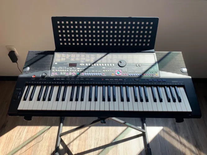 teclado yamaha psr 510