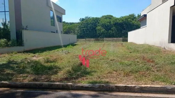 Lote à Venda em Condomínio Fechado no Portal da Mata em Ribeirão Preto com 300.00 m².