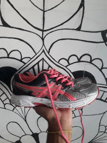 tênis asics original