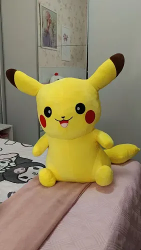 PELÚCIA PIKACHU GIGANTE 